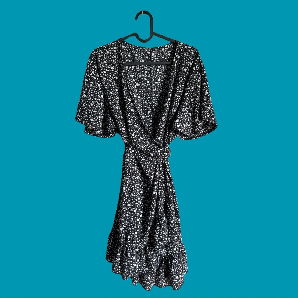 Black and White Floral Wrap Dress